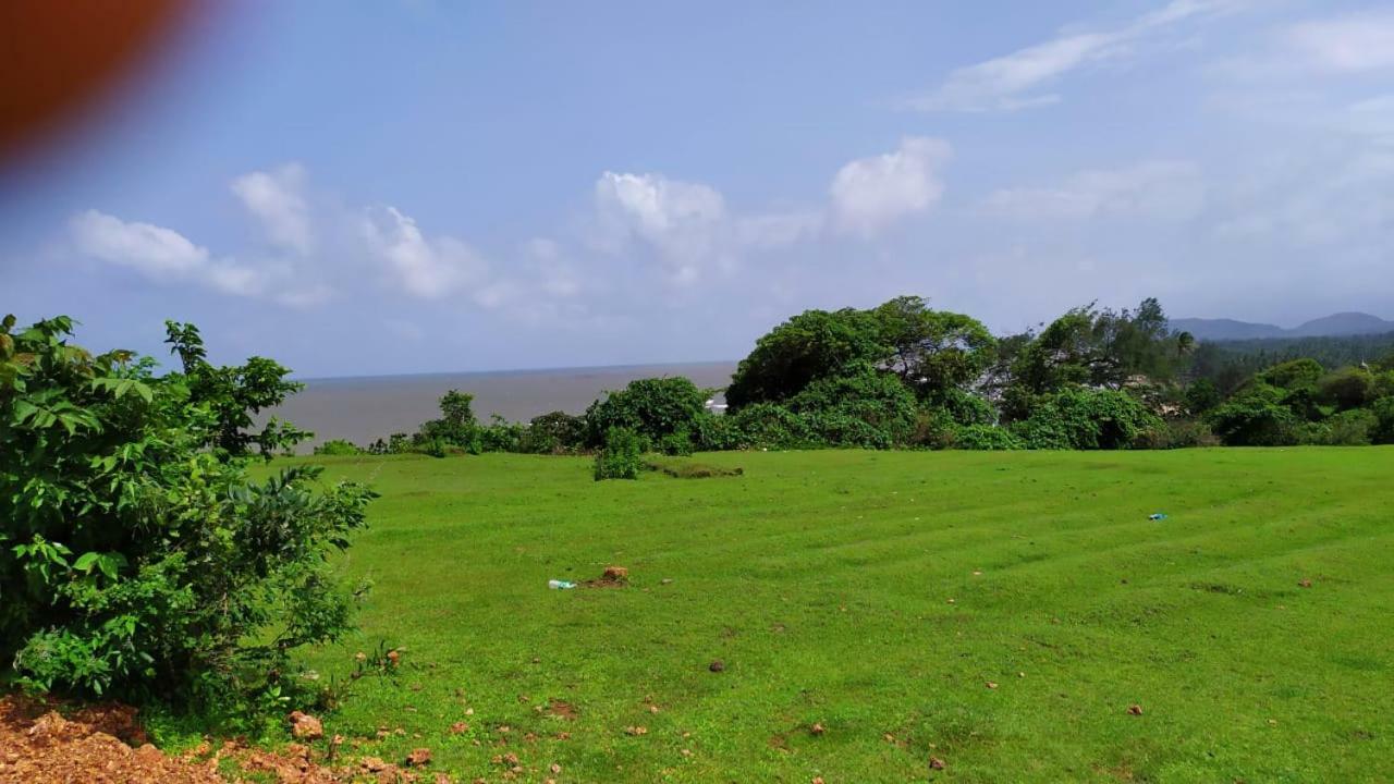 M G Cottage & Dormitory Gokarna  Exterior foto